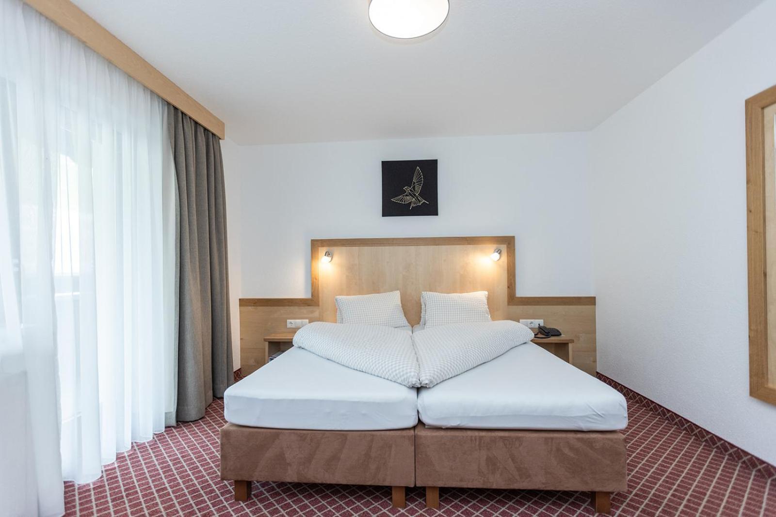 Hotel Garni Ehrenreich ゼルデン エクステリア 写真
