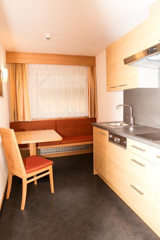 Hotel Garni Ehrenreich ゼルデン エクステリア 写真